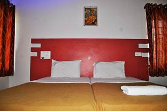 iROOMZ Hotel Ashoka, Gangavathi 3